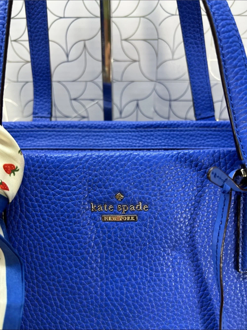 8826 NWOT kate spade cobalt blue pebbled leather tote 269938826